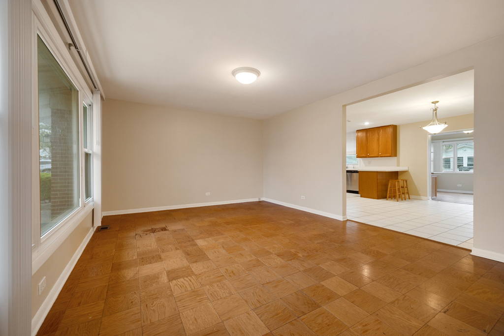46 Avon Road - Photo 3