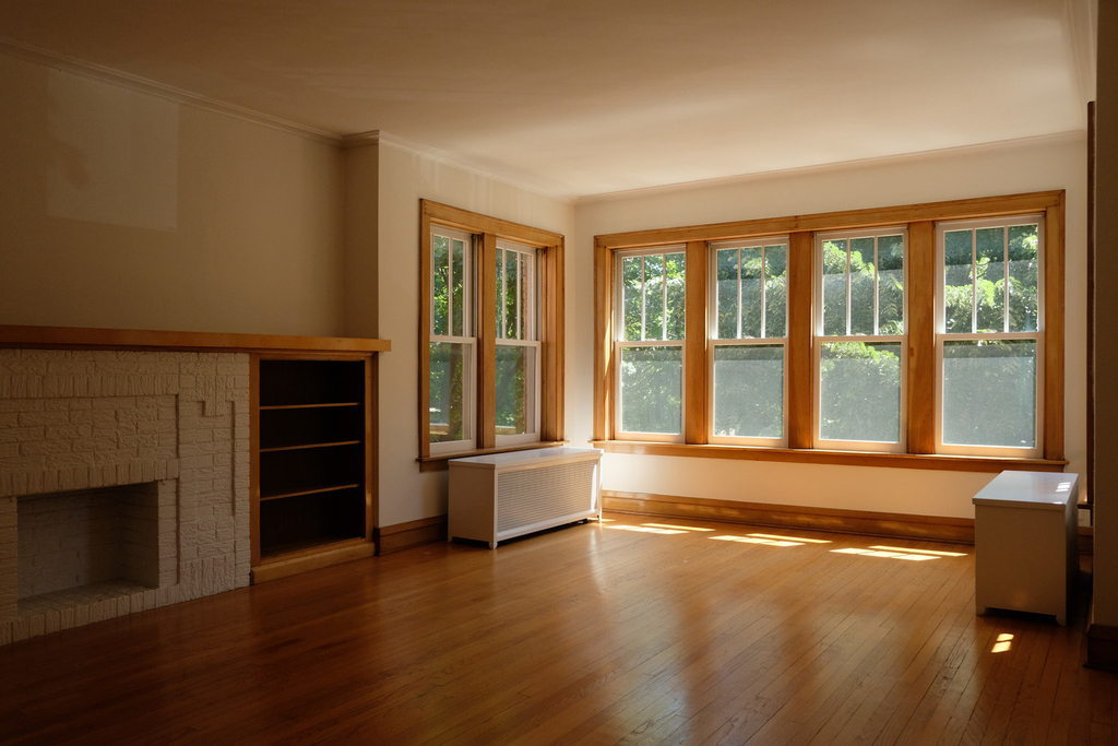 4822 N Leavitt Street - Photo 1