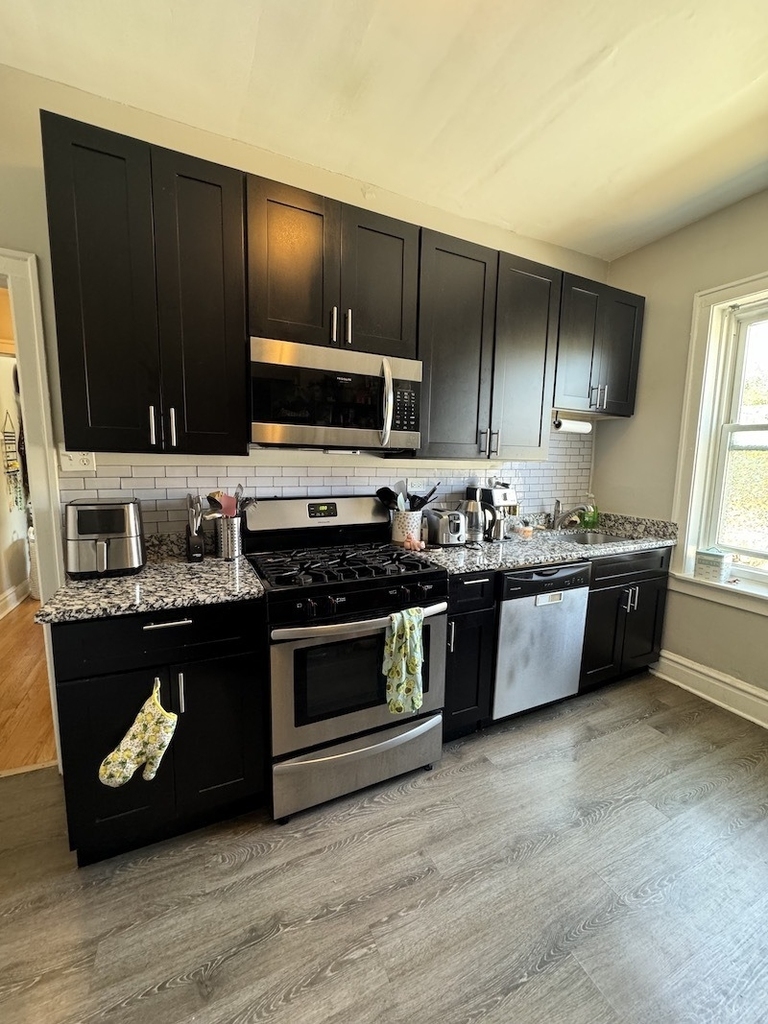 2912 N Albany Avenue - Photo 14