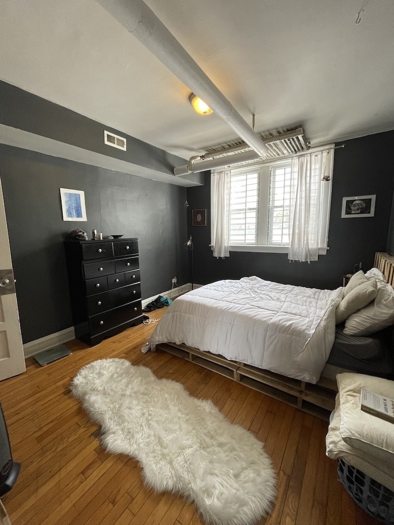 2502 N Rockwell Street - Photo 9