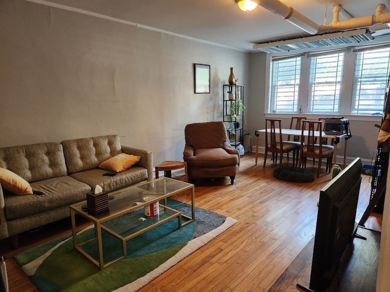 2502 N Rockwell Street - Photo 1