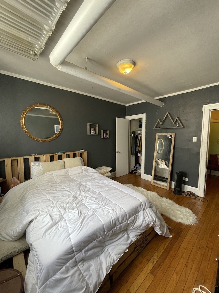 2502 N Rockwell Street - Photo 8