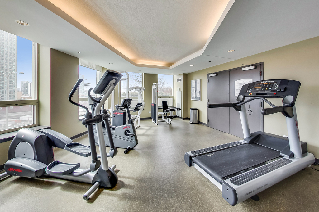 600 N Kingsbury Street - Photo 18