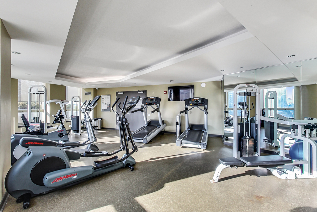600 N Kingsbury Street - Photo 20