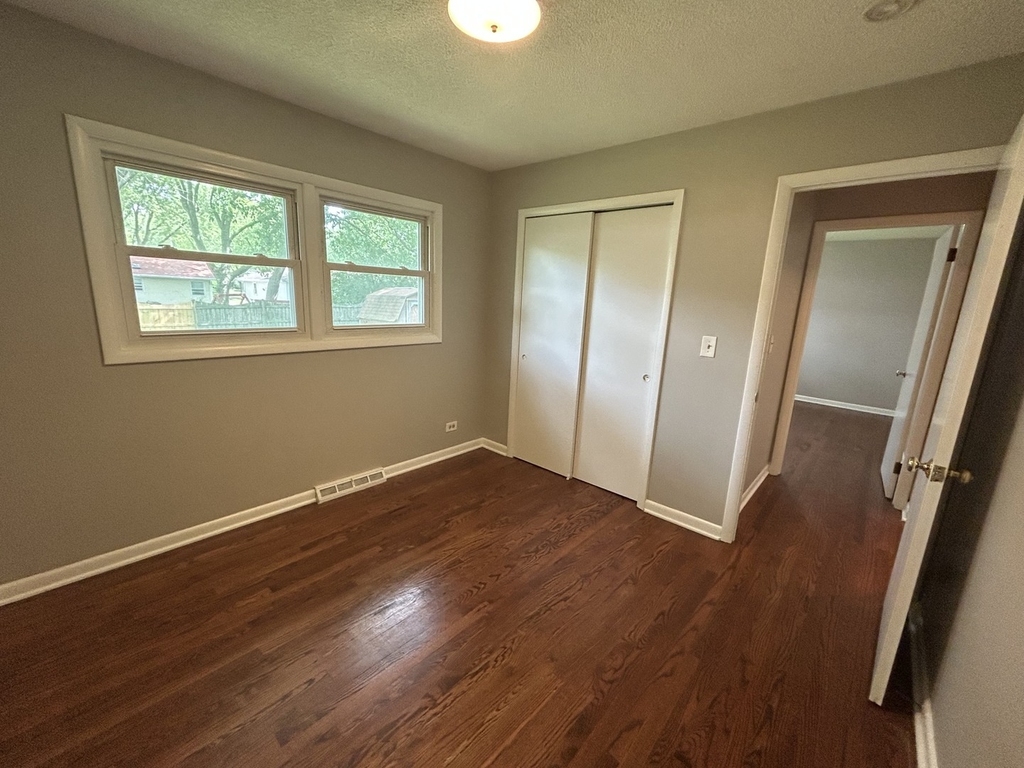 1716 Maple Lane - Photo 9
