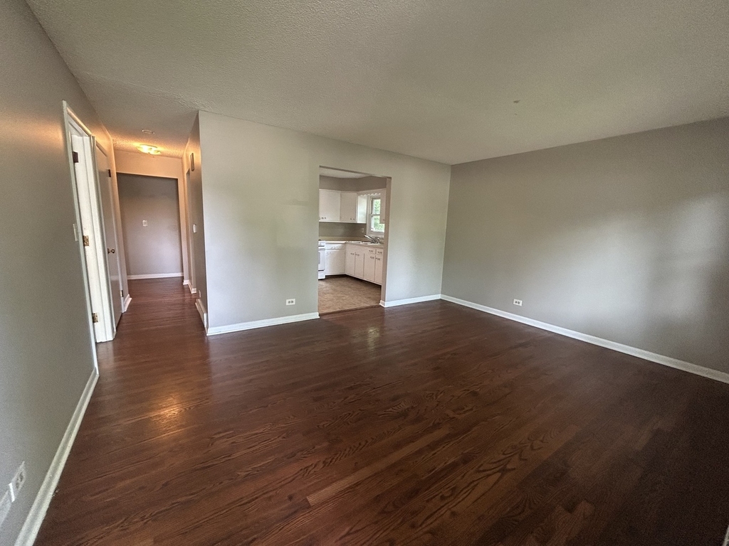 1716 Maple Lane - Photo 1