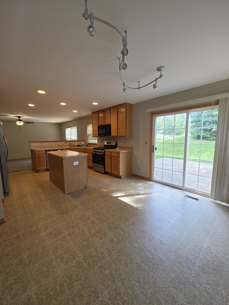 1333 Cape Cod Lane - Photo 12