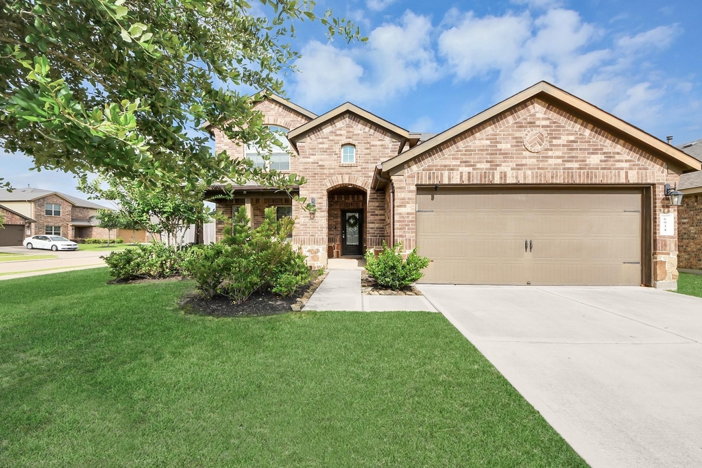 6934 Rosalina Landing Ln - Photo 0