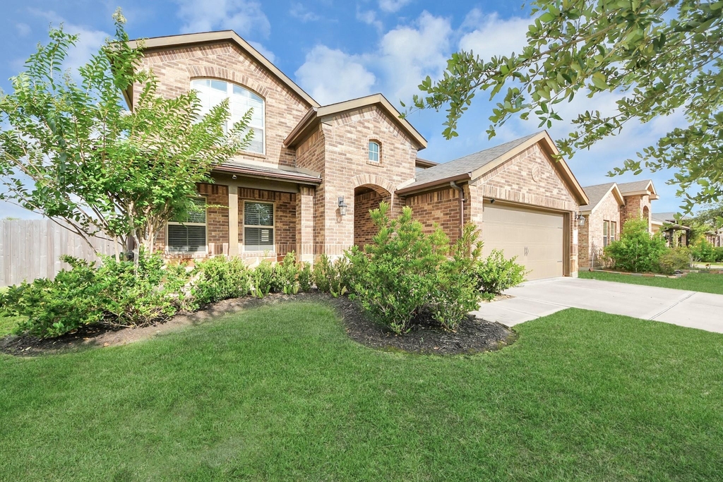 6934 Rosalina Landing Ln - Photo 1
