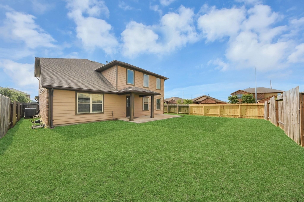 6934 Rosalina Landing Ln - Photo 32