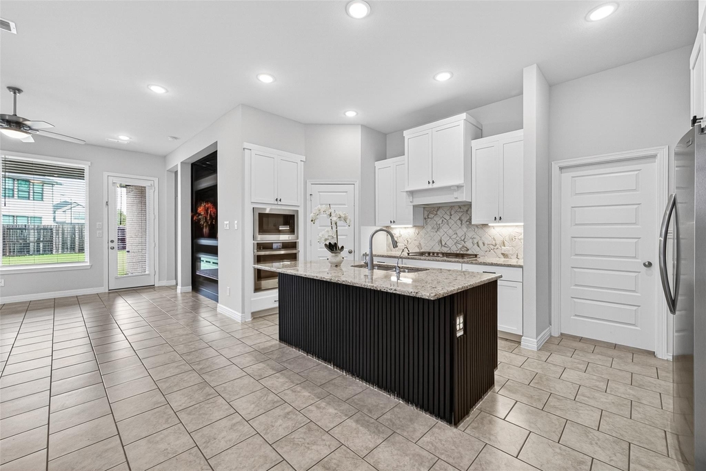 6602 Albany Forest Court - Photo 5