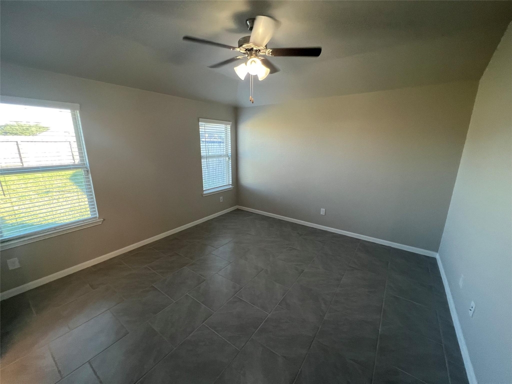 7263 Barrington Ridge Lane - Photo 14