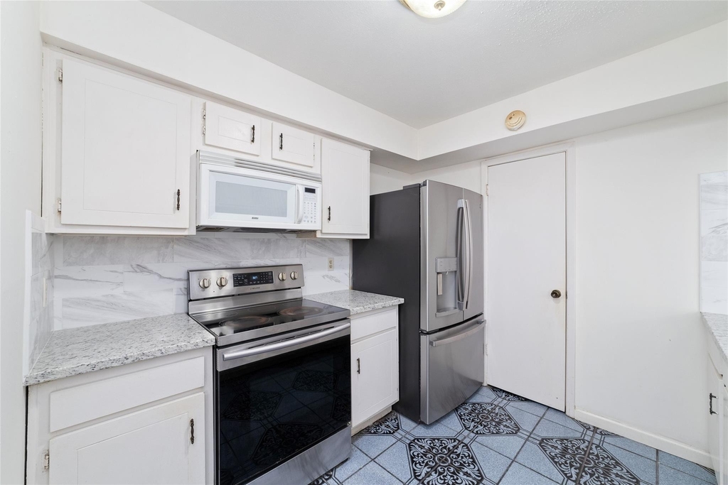 4022 Belle Park Drive - Photo 15