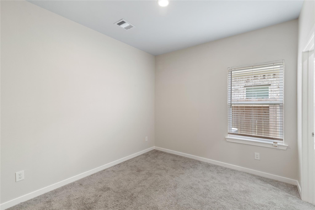 5811 Quest Valley - Photo 8