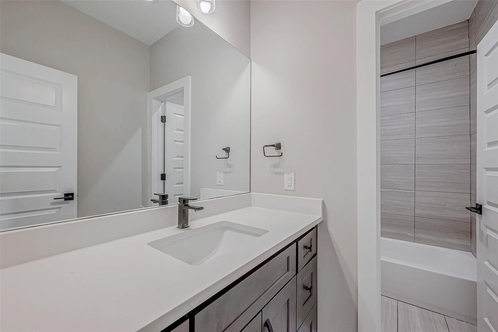 16531 Oasis Meadow Lane - Photo 30