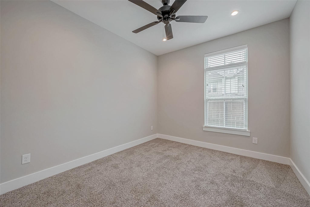 16531 Oasis Meadow Lane - Photo 21