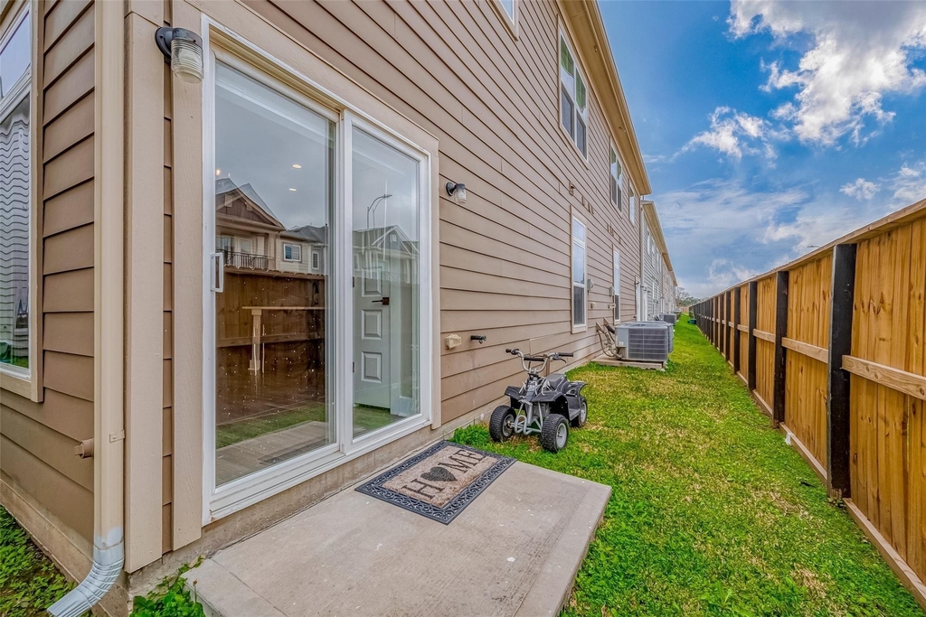 16531 Oasis Meadow Lane - Photo 27