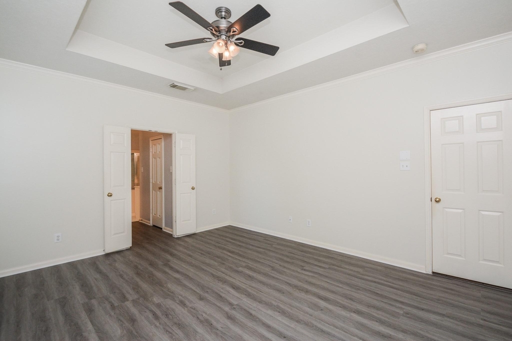 918 Tennyson Drive - Photo 23