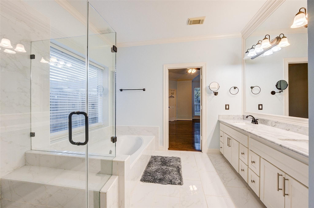2027 Westshore Drive - Photo 29