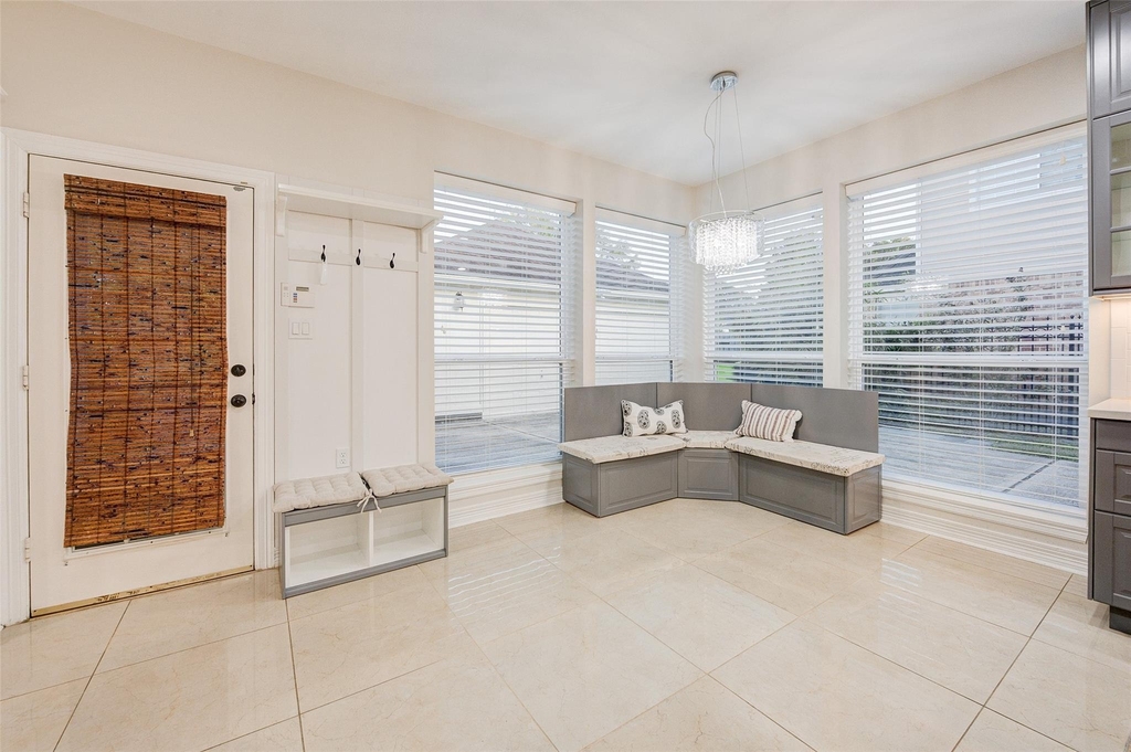 2027 Westshore Drive - Photo 19
