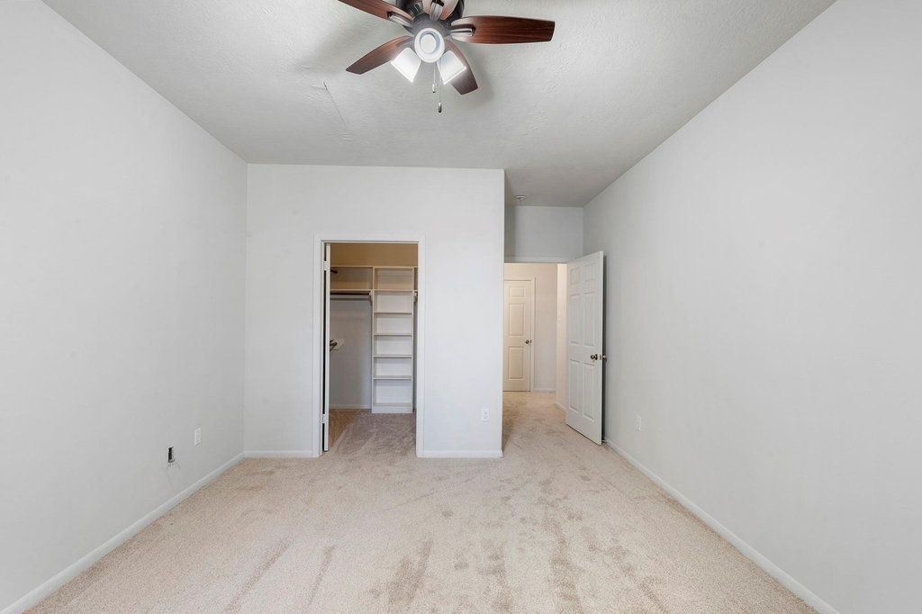 1310 E James Street - Photo 16