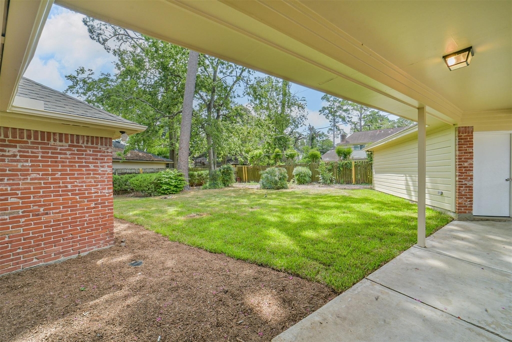 1011 Baltic Lane - Photo 41