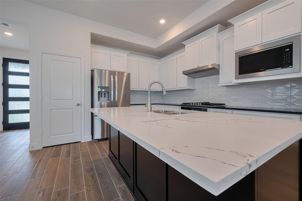4206 Colony Lane - Photo 29