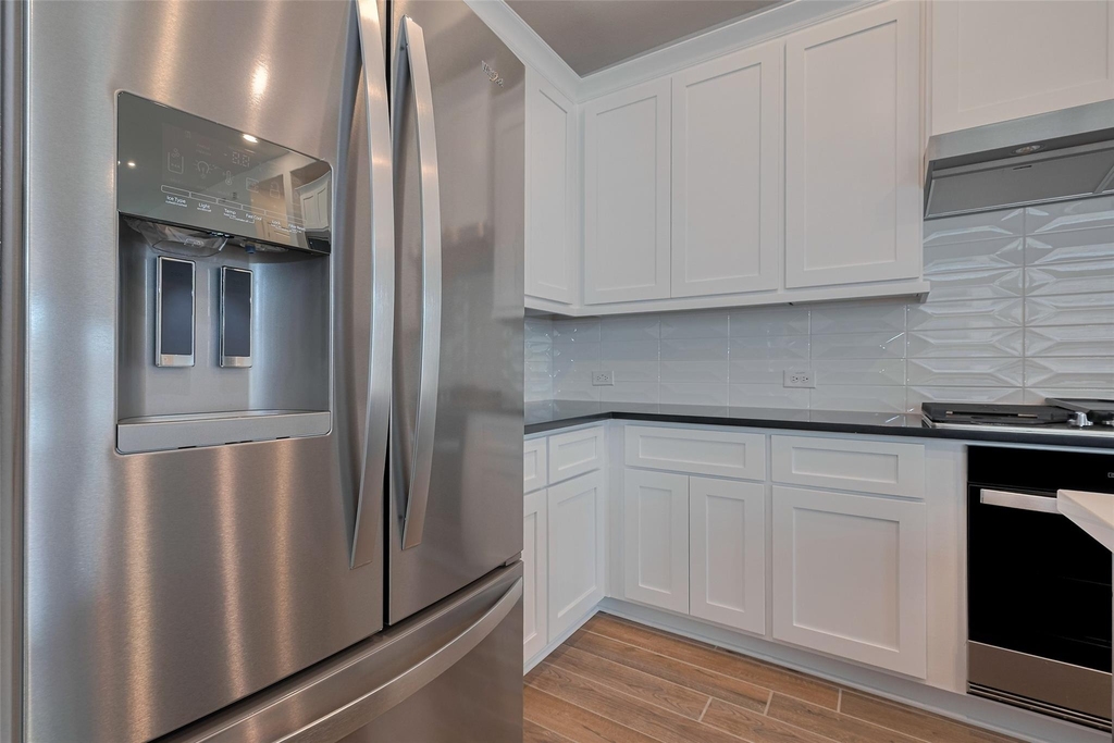 4206 Colony Lane - Photo 42