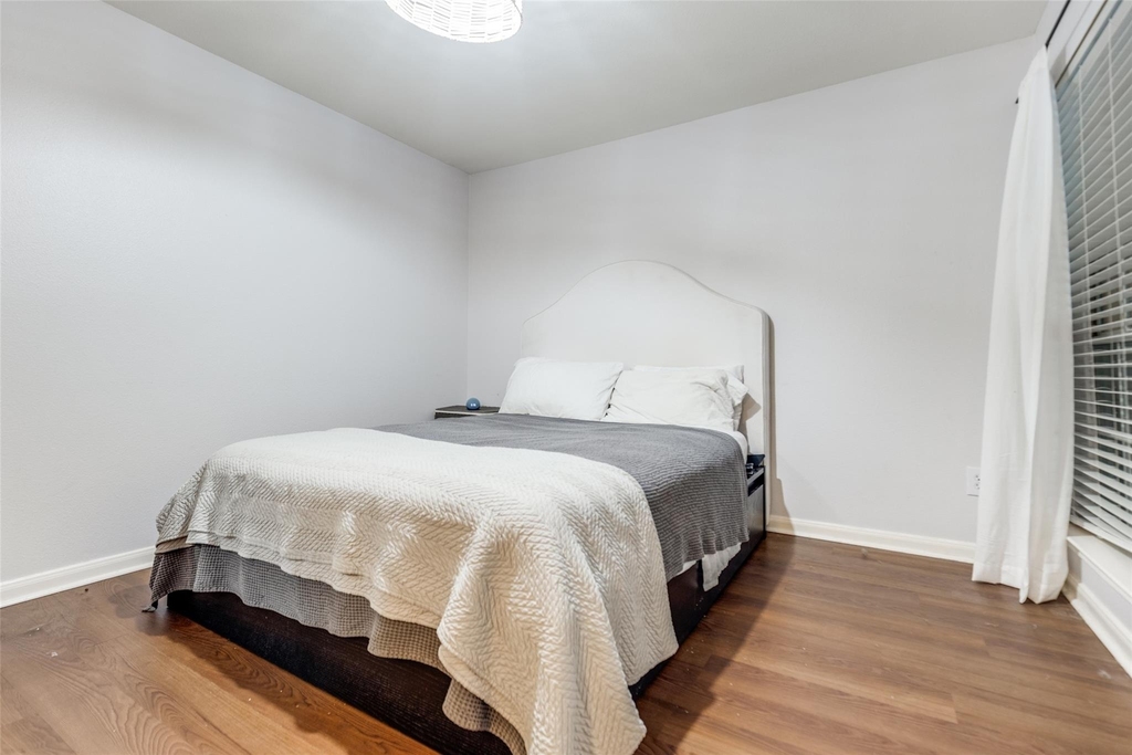 3231 Allen Parkway - Photo 8