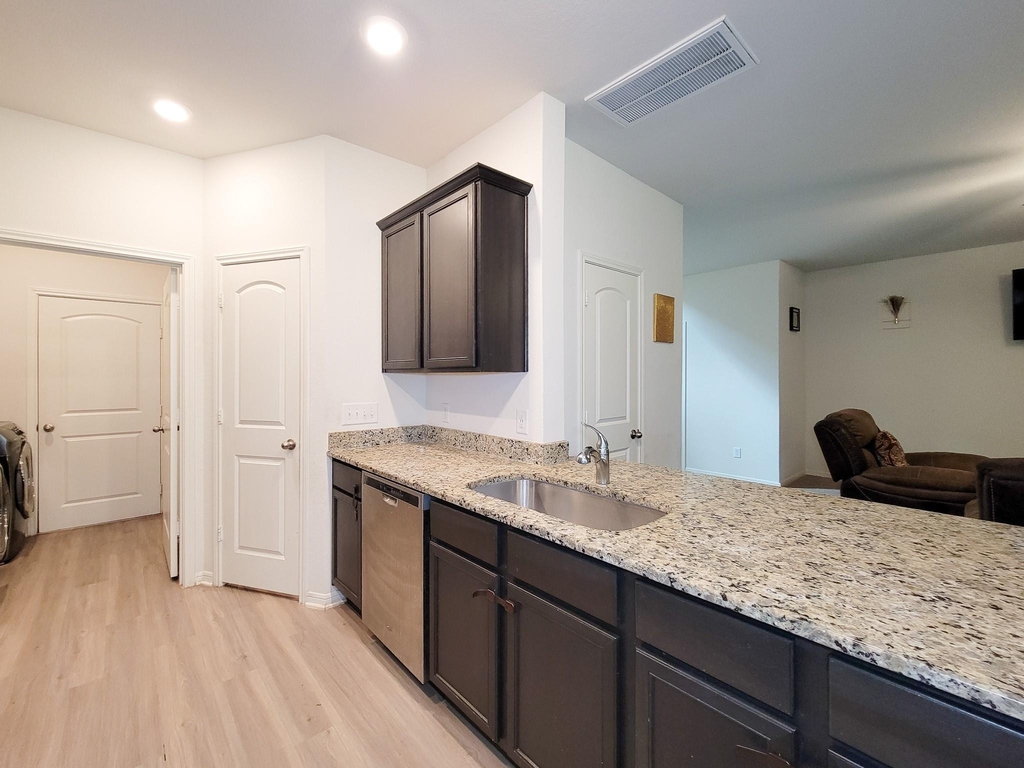 10793 Castle Rock Drive - Photo 10