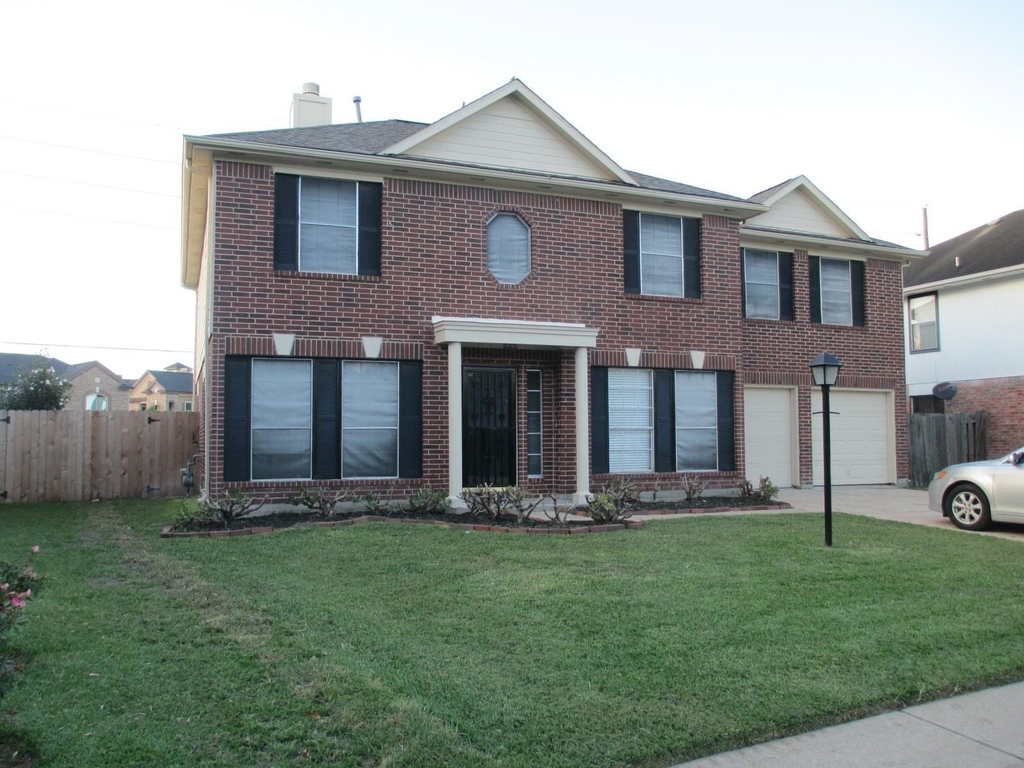 16714 Cheshire Place Drive - Photo 1