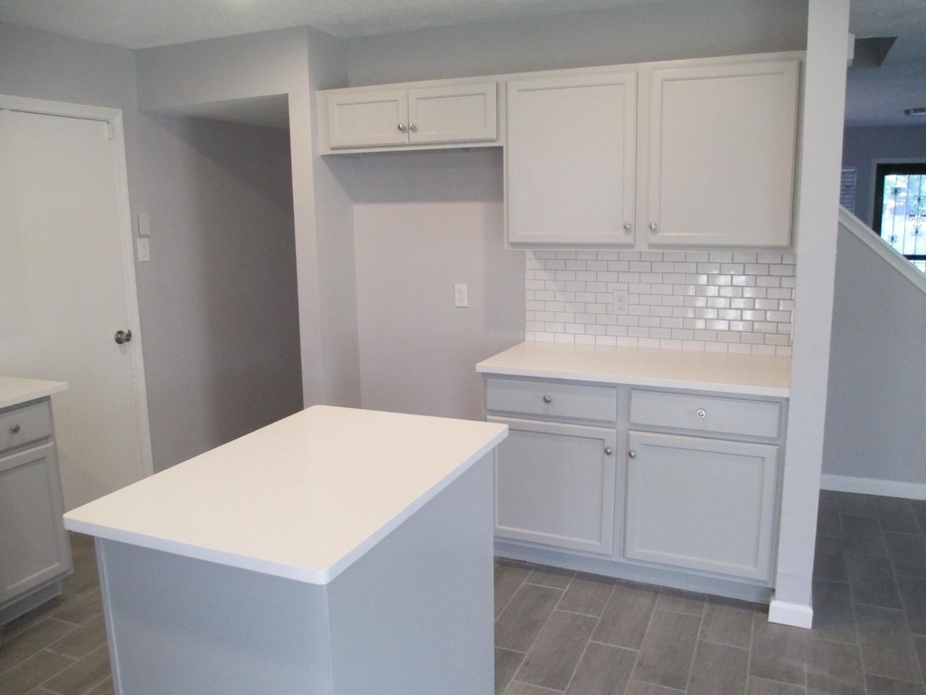 16714 Cheshire Place Drive - Photo 12