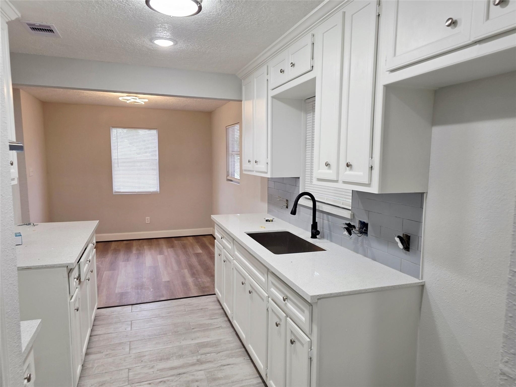 9713 Yuma Street - Photo 5