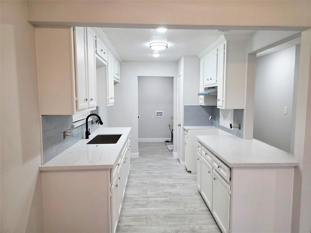 9713 Yuma Street - Photo 3