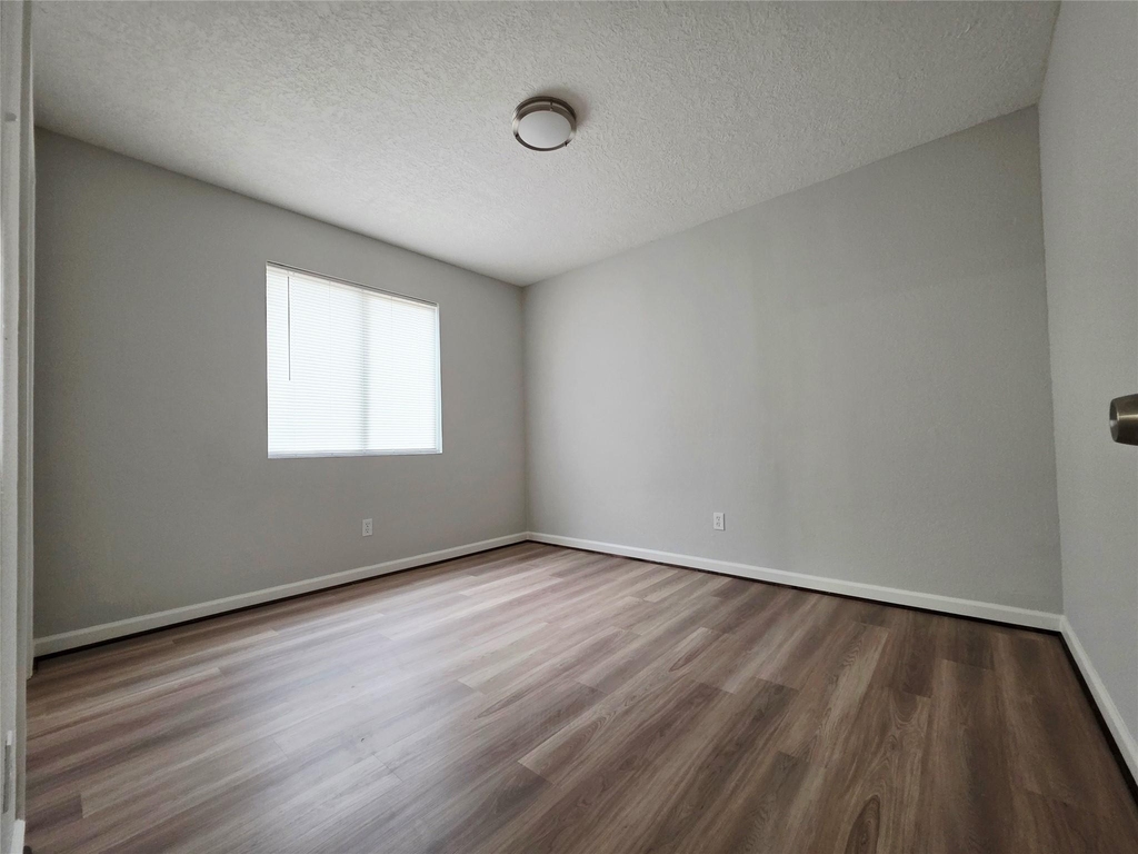 9713 Yuma Street - Photo 11