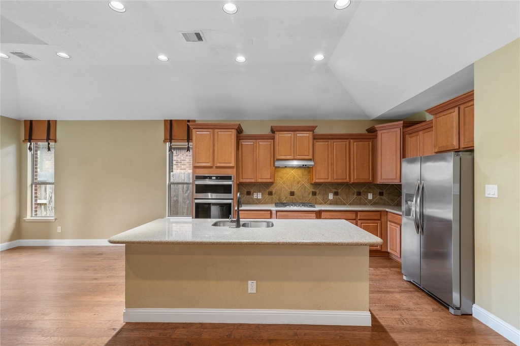 11119 Hayden Falls Drive - Photo 10