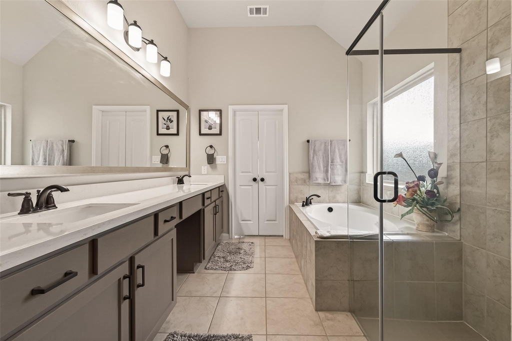 24015 Purple Clover Lane - Photo 23