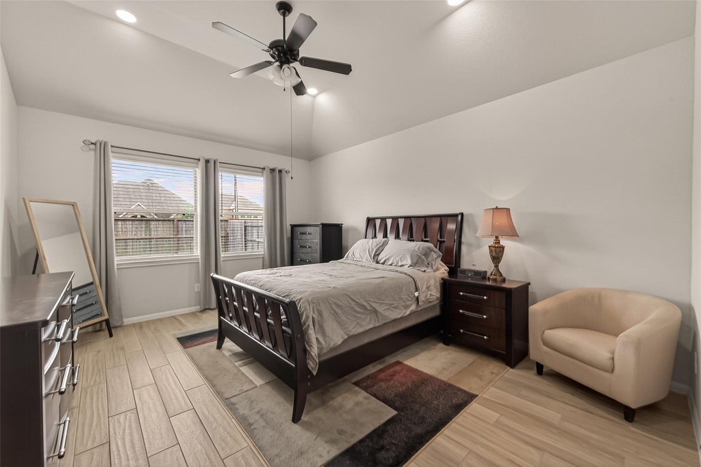 24015 Purple Clover Lane - Photo 20