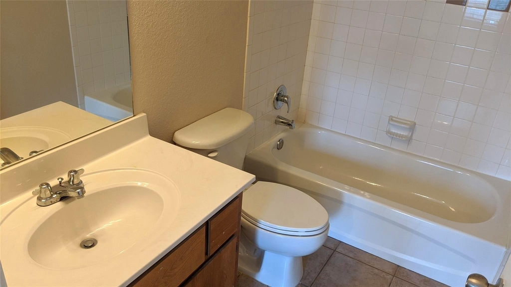112 Sendero Drive - Photo 15