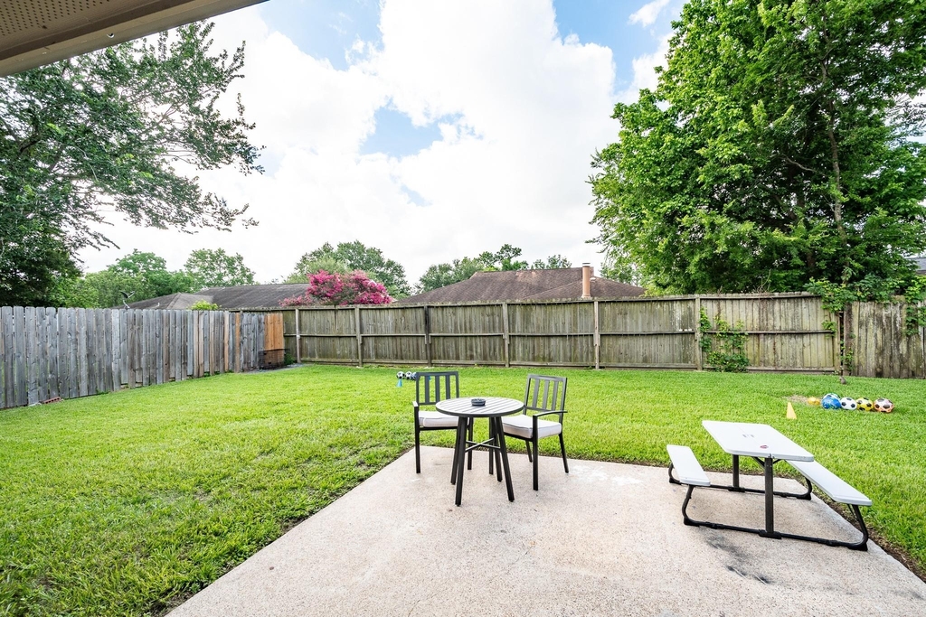 4218 Sequoia Street - Photo 7