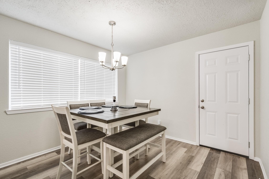 4218 Sequoia Street - Photo 0