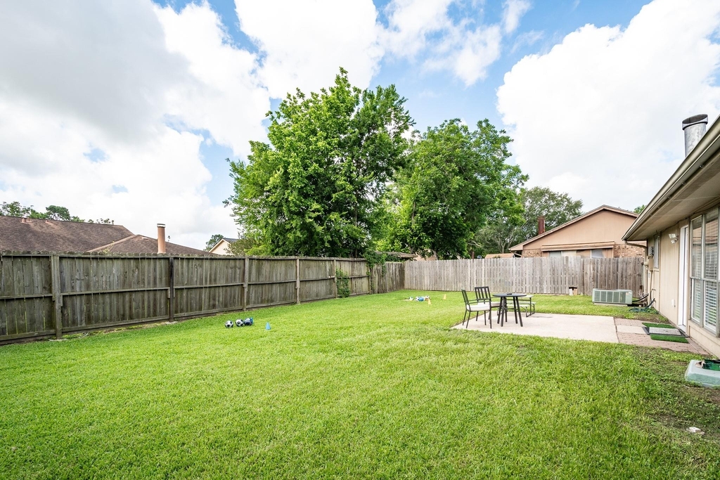 4218 Sequoia Street - Photo 10