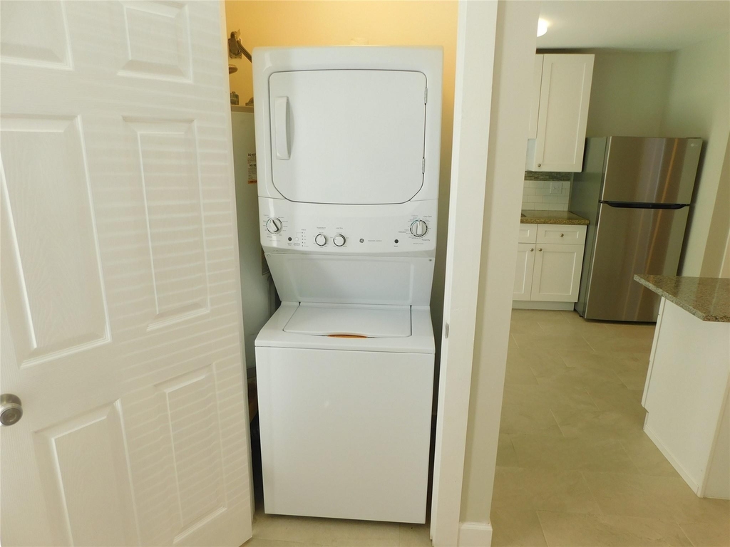 3332 Blodgett Street - Photo 7