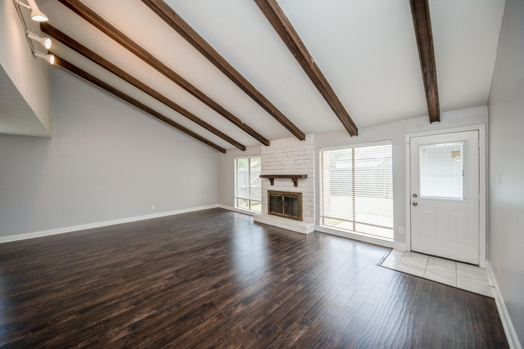 2903 Pepper Wood - Photo 6