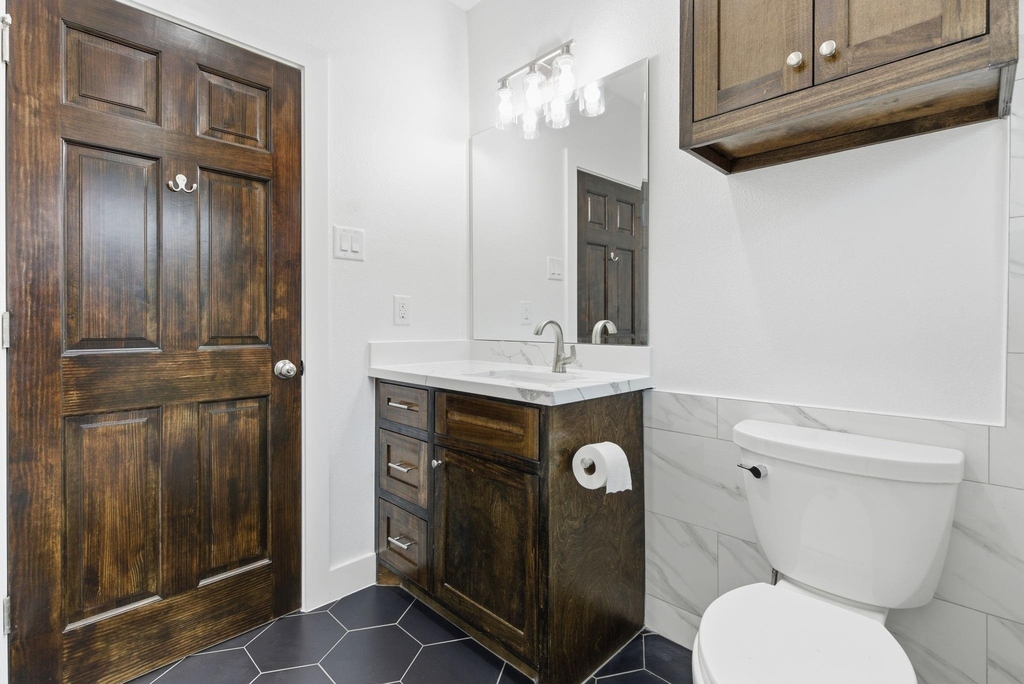 430 N Hutcheson Street - Photo 11
