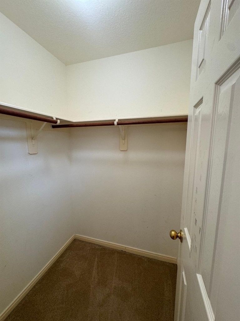 2601 Easton Springs Court - Photo 35