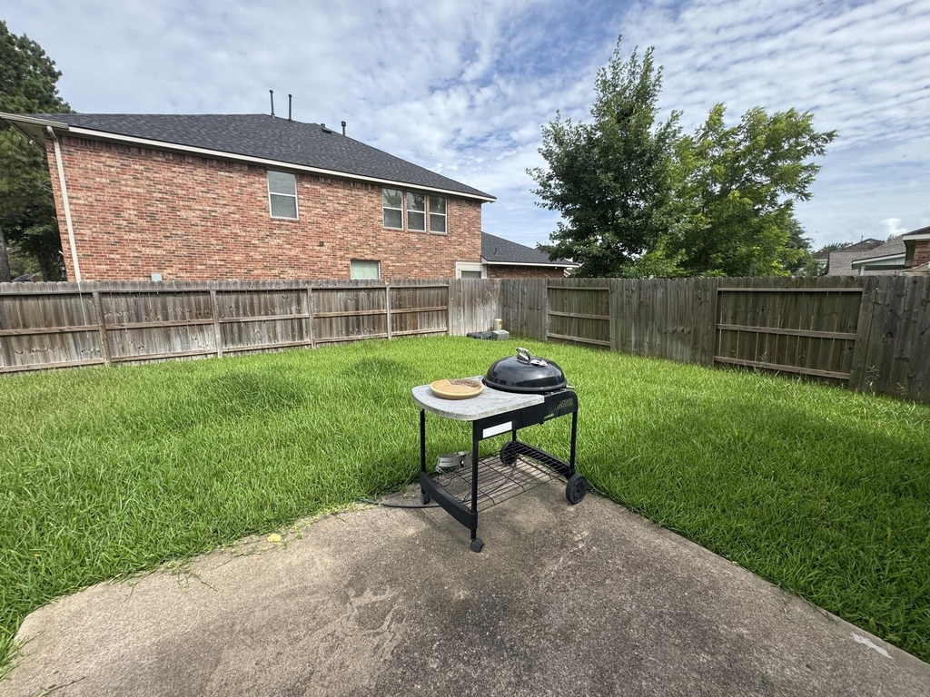 2601 Easton Springs Court - Photo 39