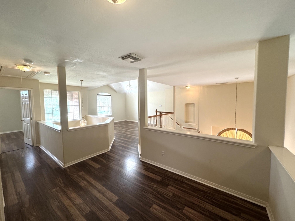 2601 Easton Springs Court - Photo 27