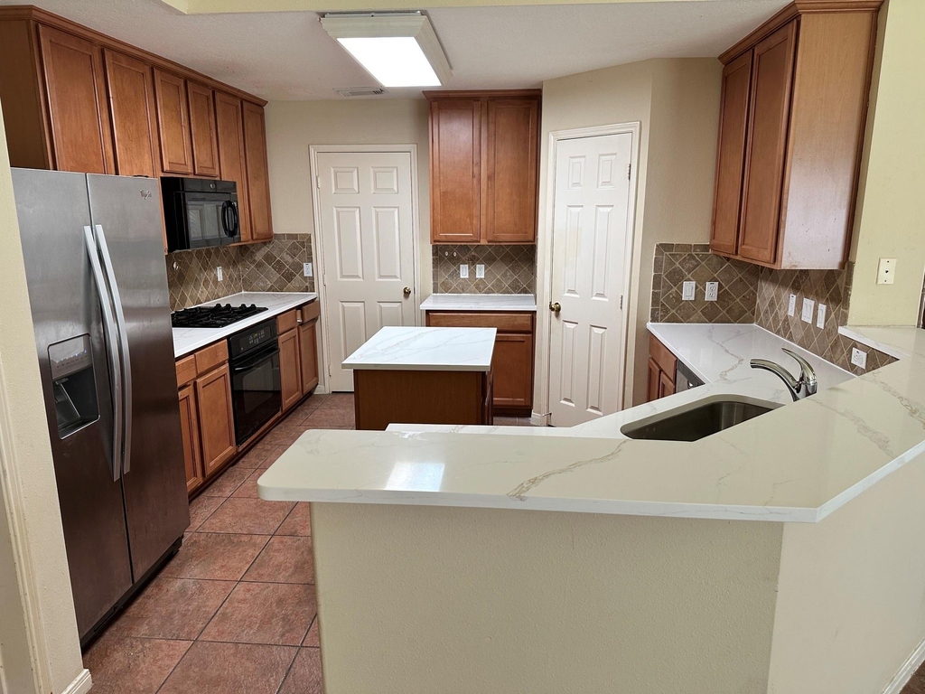 2601 Easton Springs Court - Photo 8