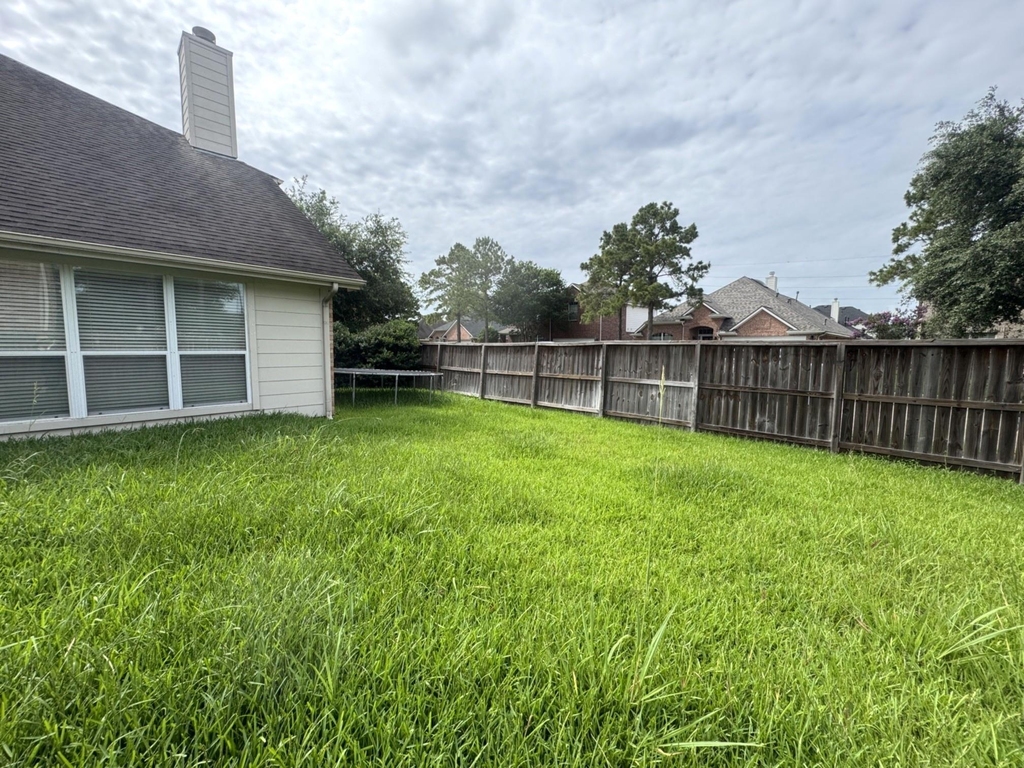 2601 Easton Springs Court - Photo 41